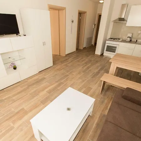 아파트 Matanovi Dvori *