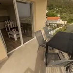 Matanovi Dvori Makarska