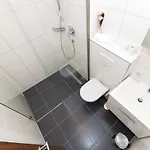 Matanovi Dvori マカルスカ