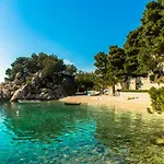 Matanovi Dvori * Makarska