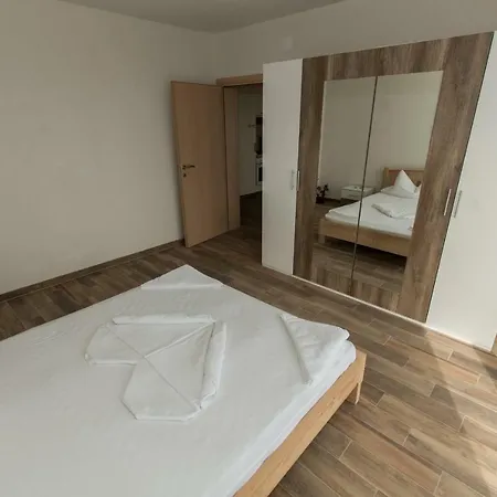 Matanovi Dvori Apartmán *