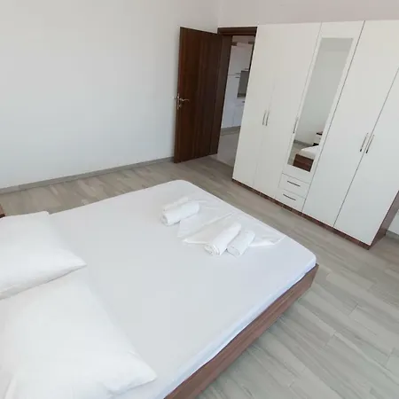 Matanovi Dvori