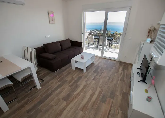 Matanovi Dvori * Макарська