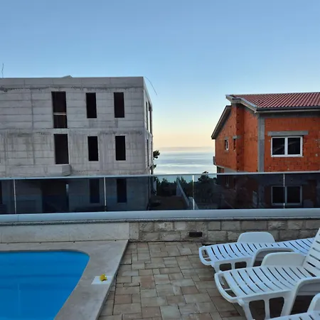 Matanovi Dvori Makarska